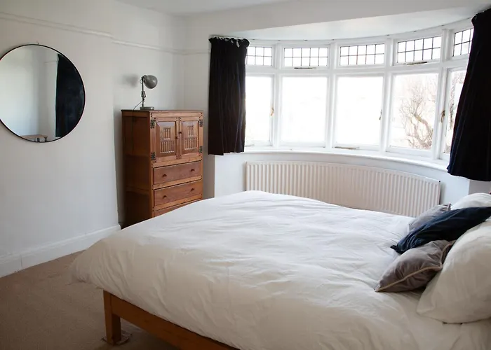 Cherry Tree 招待所